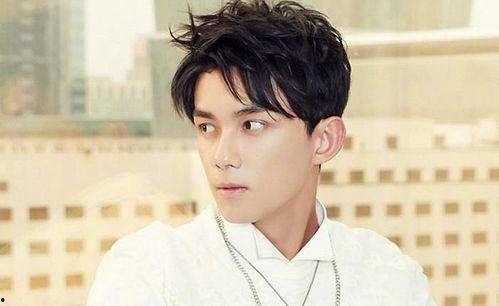 圈内人爆料赵露思吴磊关系,圈内人爆料背后的真实故事